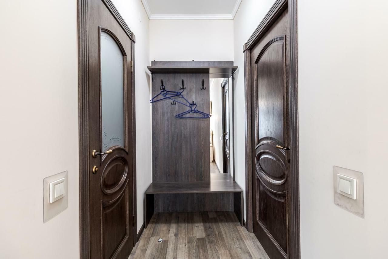 Opera House Apartment 3 リヴィウ エクステリア 写真